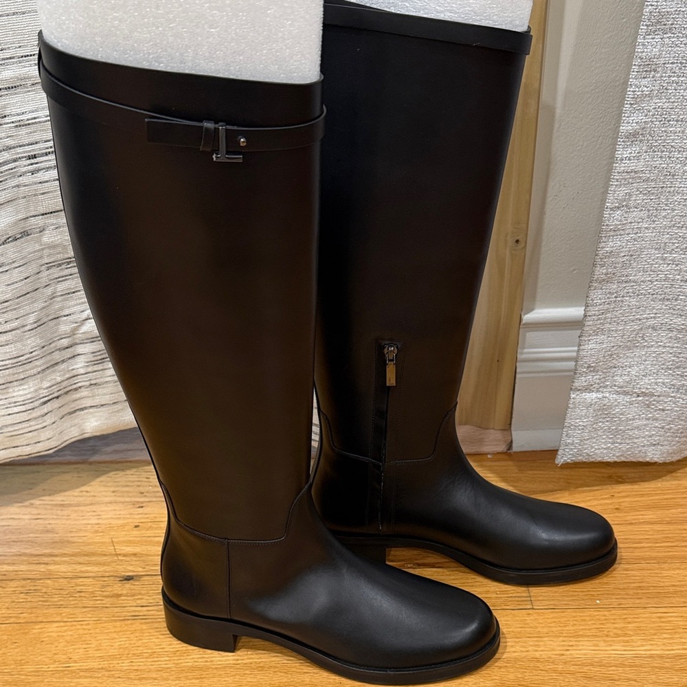 Classic Black Leather Knee-High Riding Boots